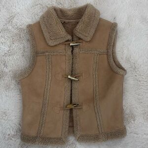 Sherpa Vest